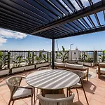 Paraiso De Pera Apartmán *